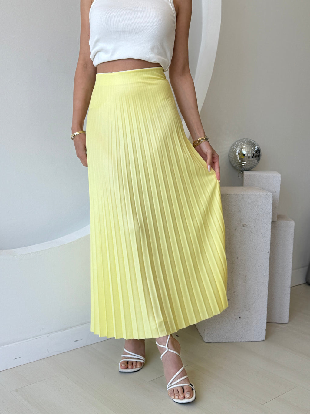 Astarsız Sarı Piliseli  Etek