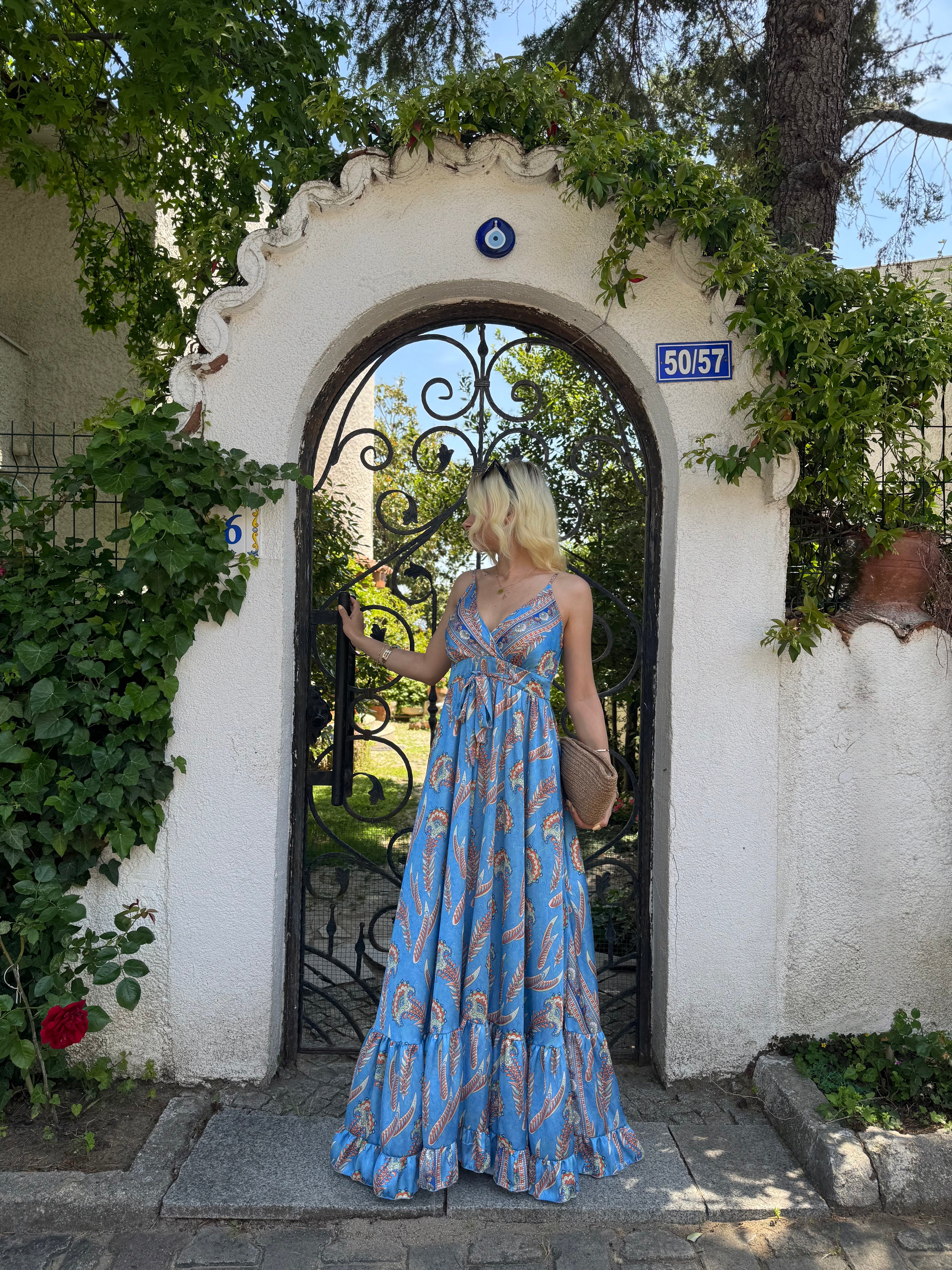 Mavi Askılı Eteği Volanlı İpek Saten Elbise