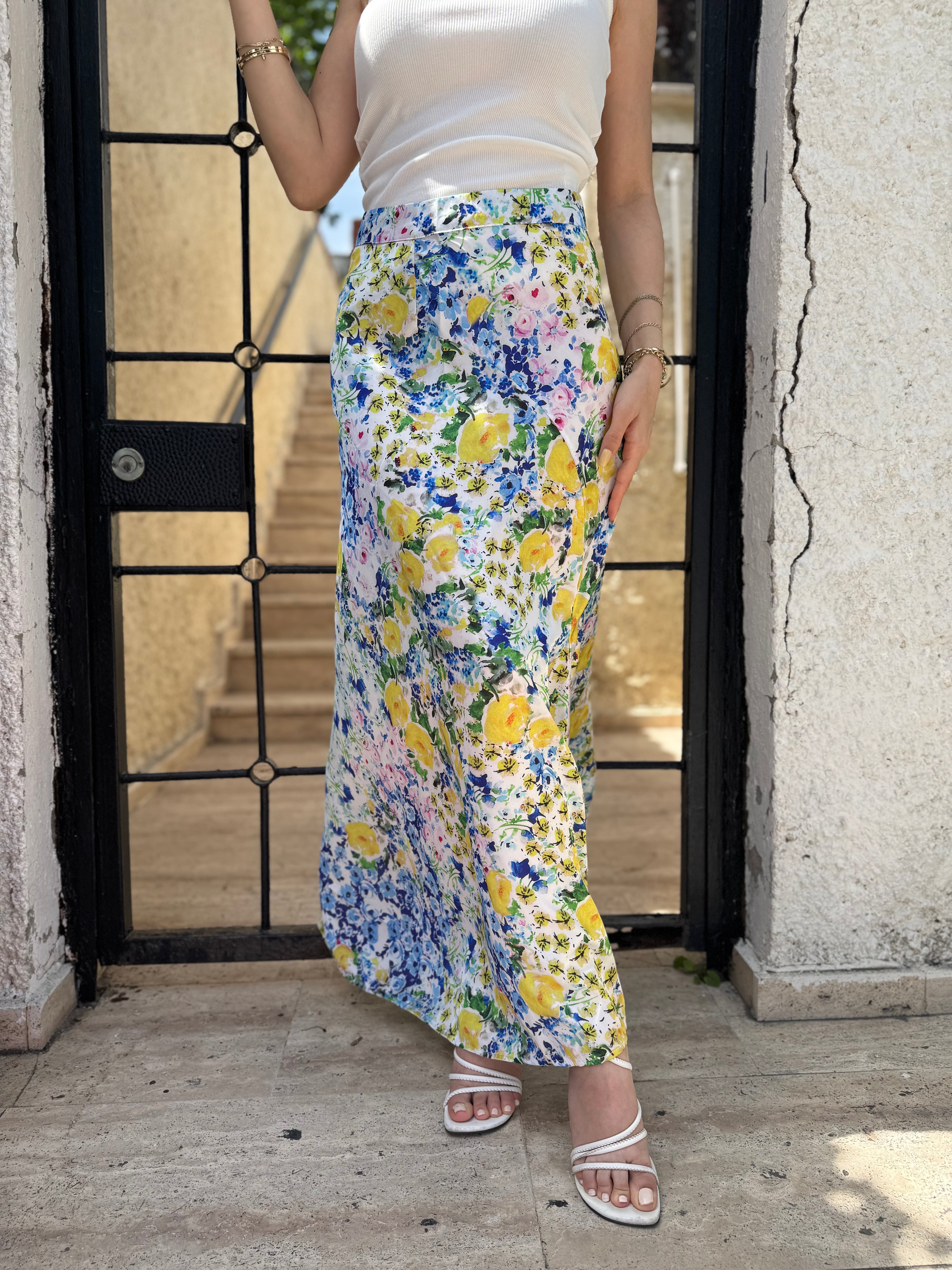 Mavi Çiçekli Uzun Saten Etek