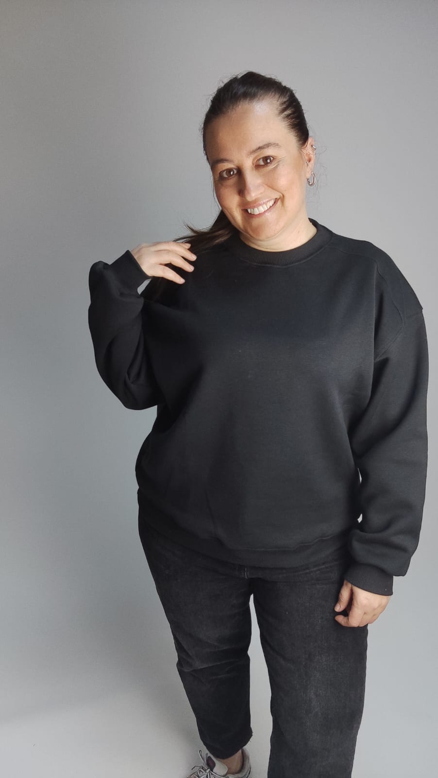 Siyah Yumuşak Dokulu Oversize Sweatshirt