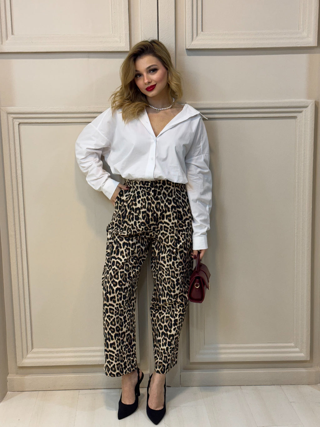 Beyaz Poplin Düğmeli Gömlek