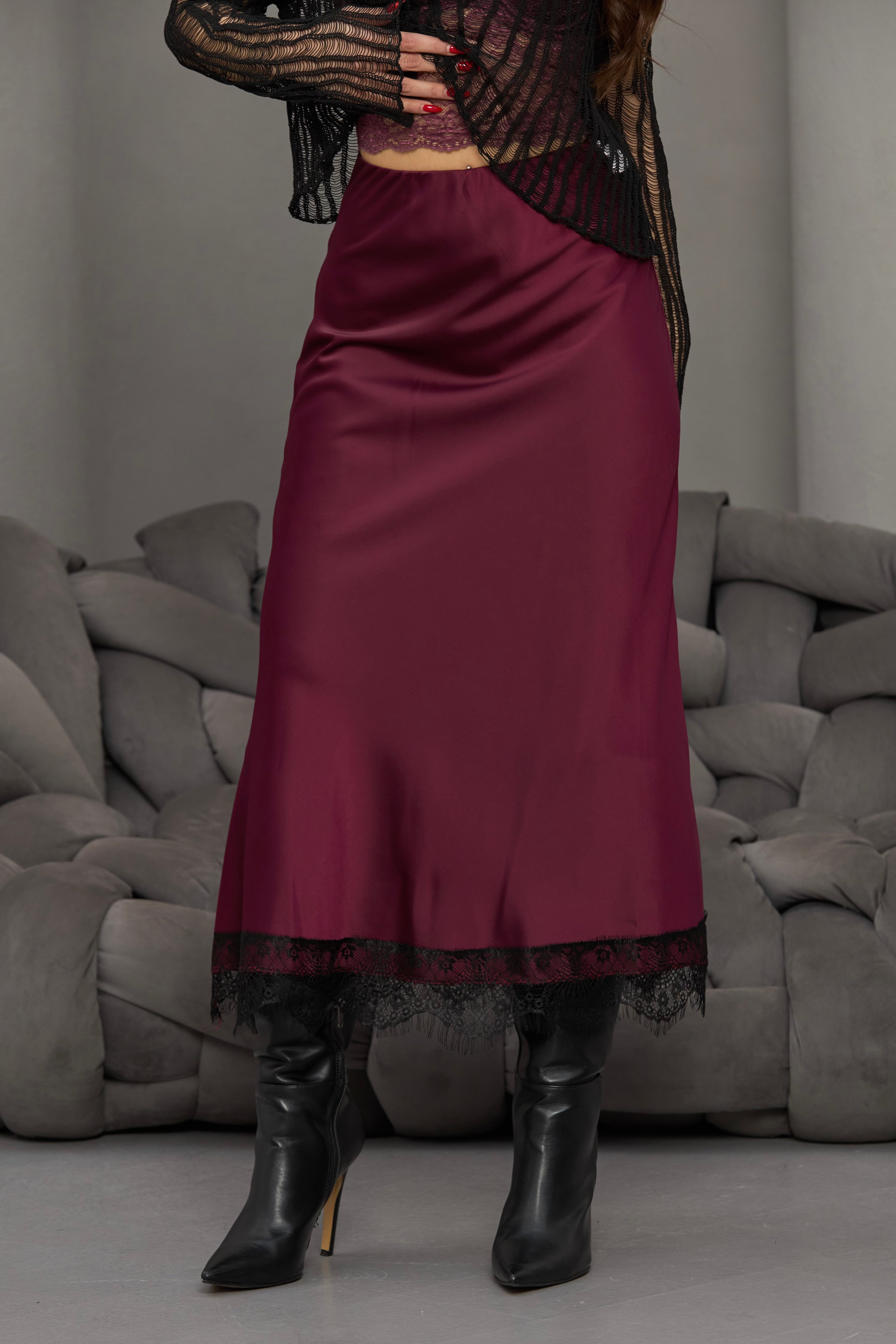 BORDO BELİ LASTİKLİ DANTELLİ SATEN ETEK