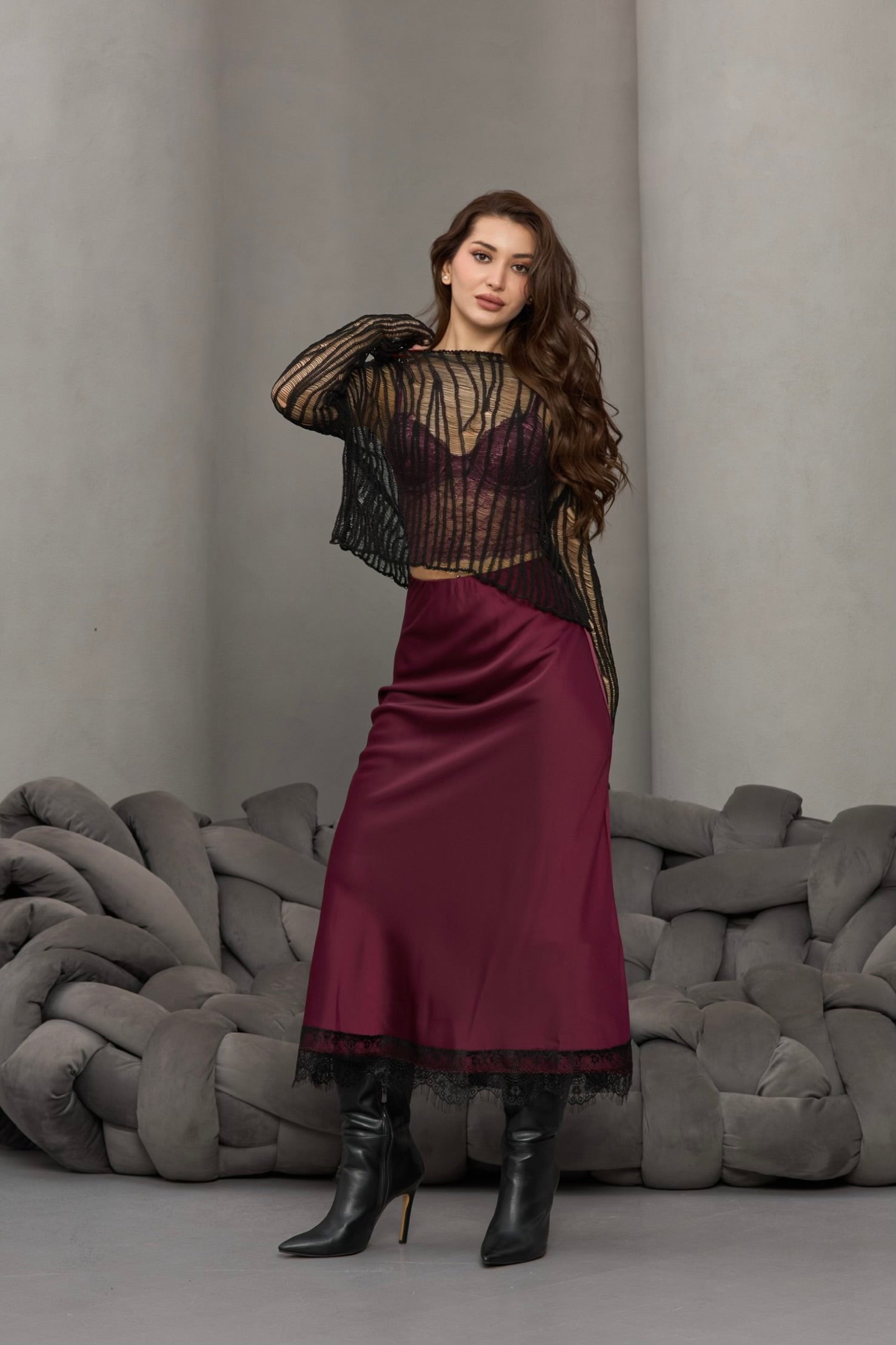 BORDO BELİ LASTİKLİ DANTELLİ SATEN ETEK