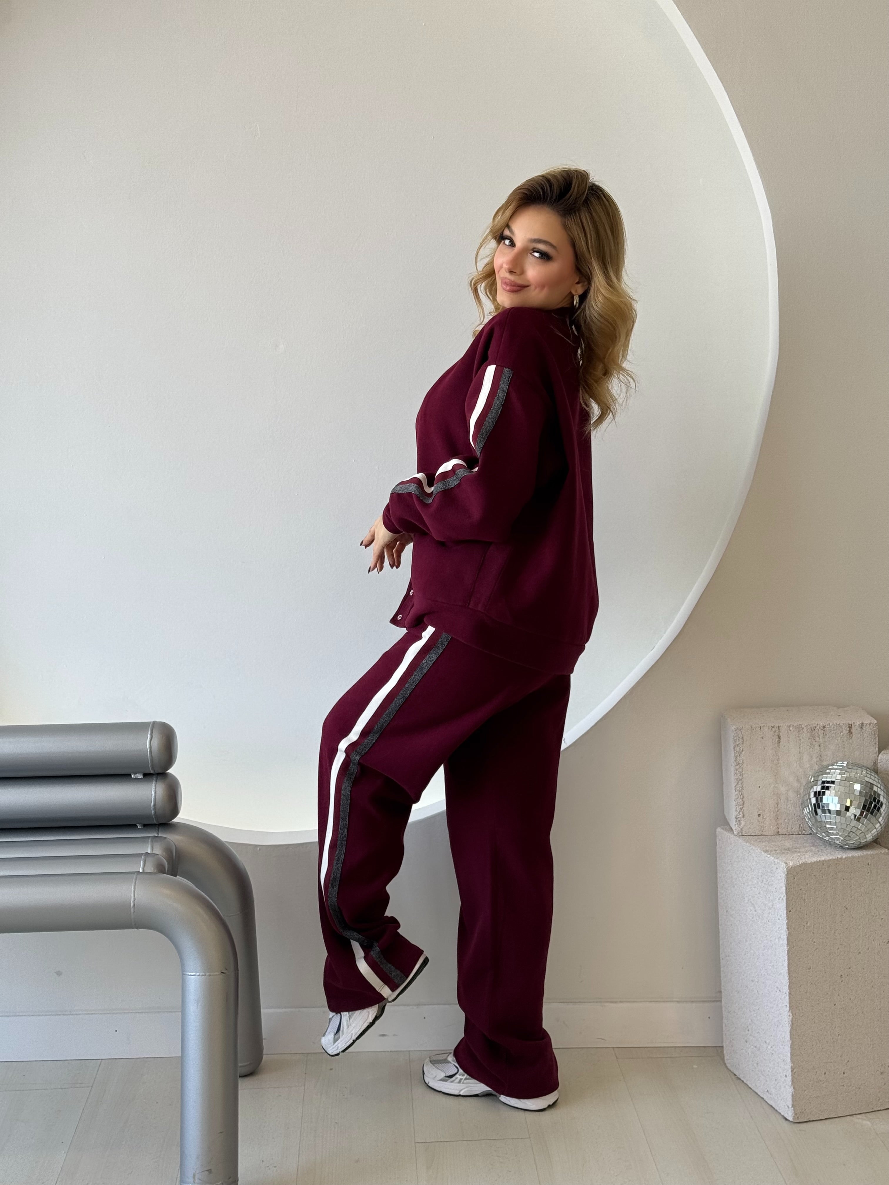 Bordo Düğme Ve Cep Detaylı Şeritli Astarlı Takım