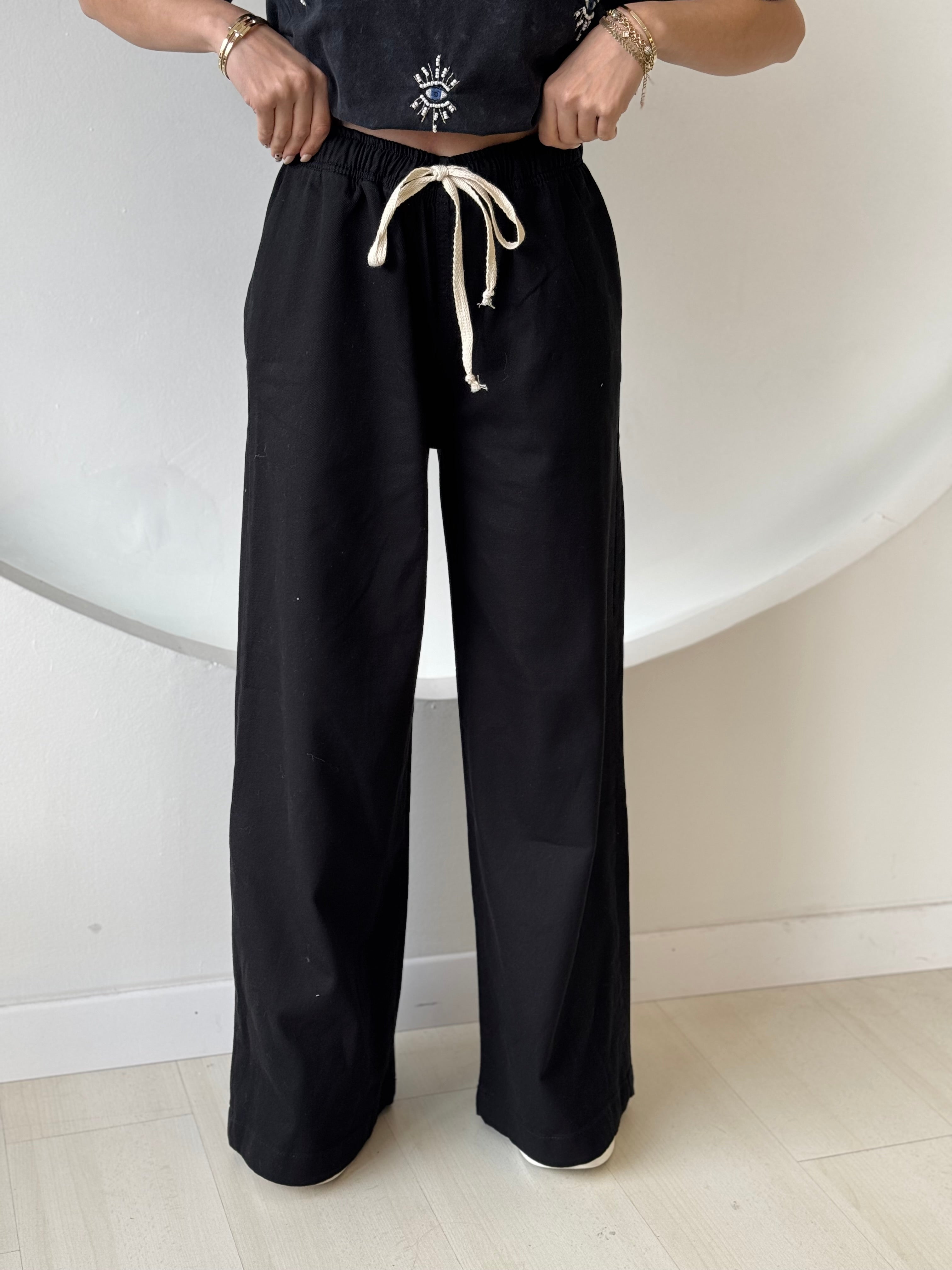 Siyah Beli Lastikli Bol Paça Pantolon