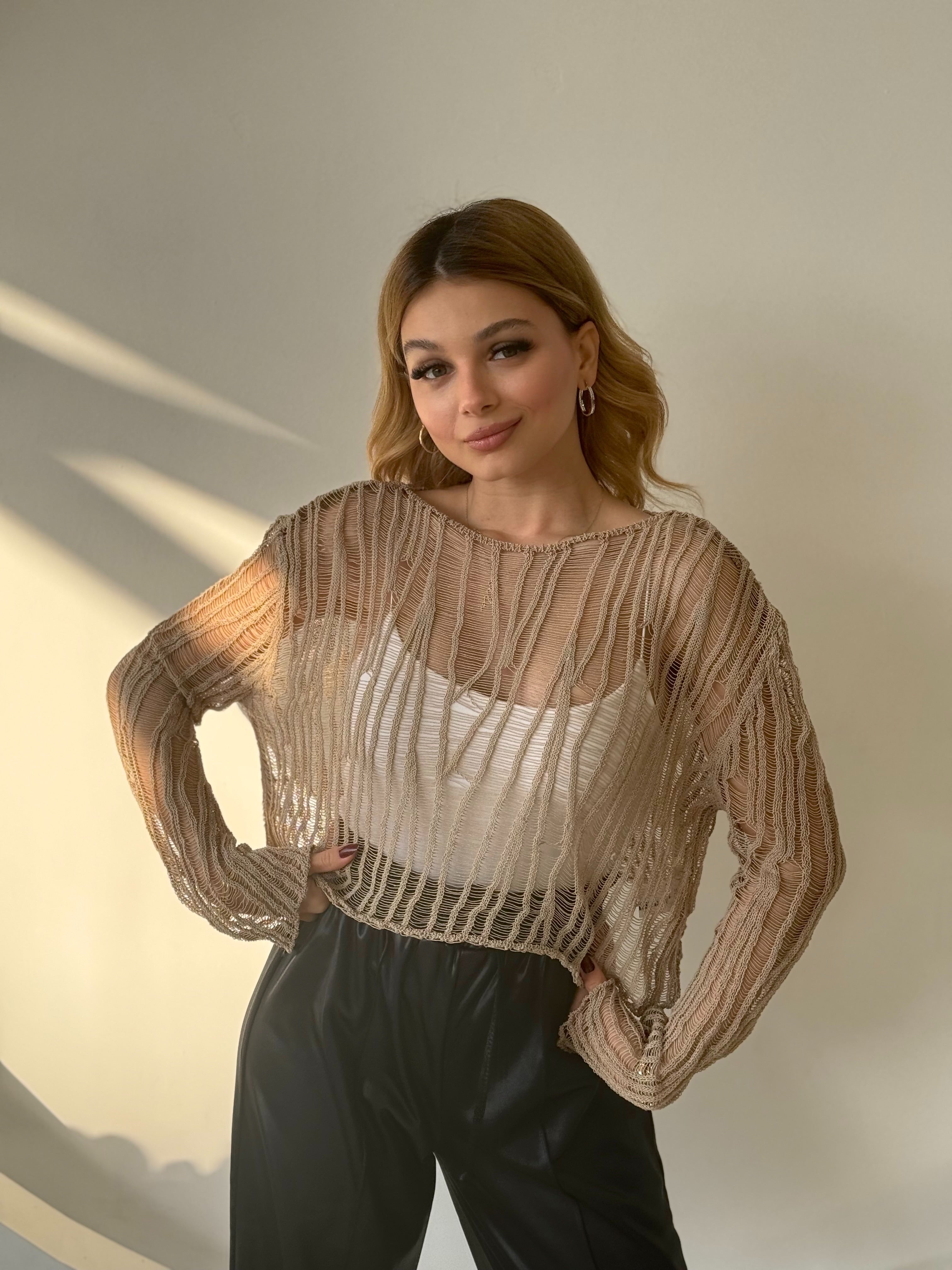 Ajurlu Ekru Triko Bluz