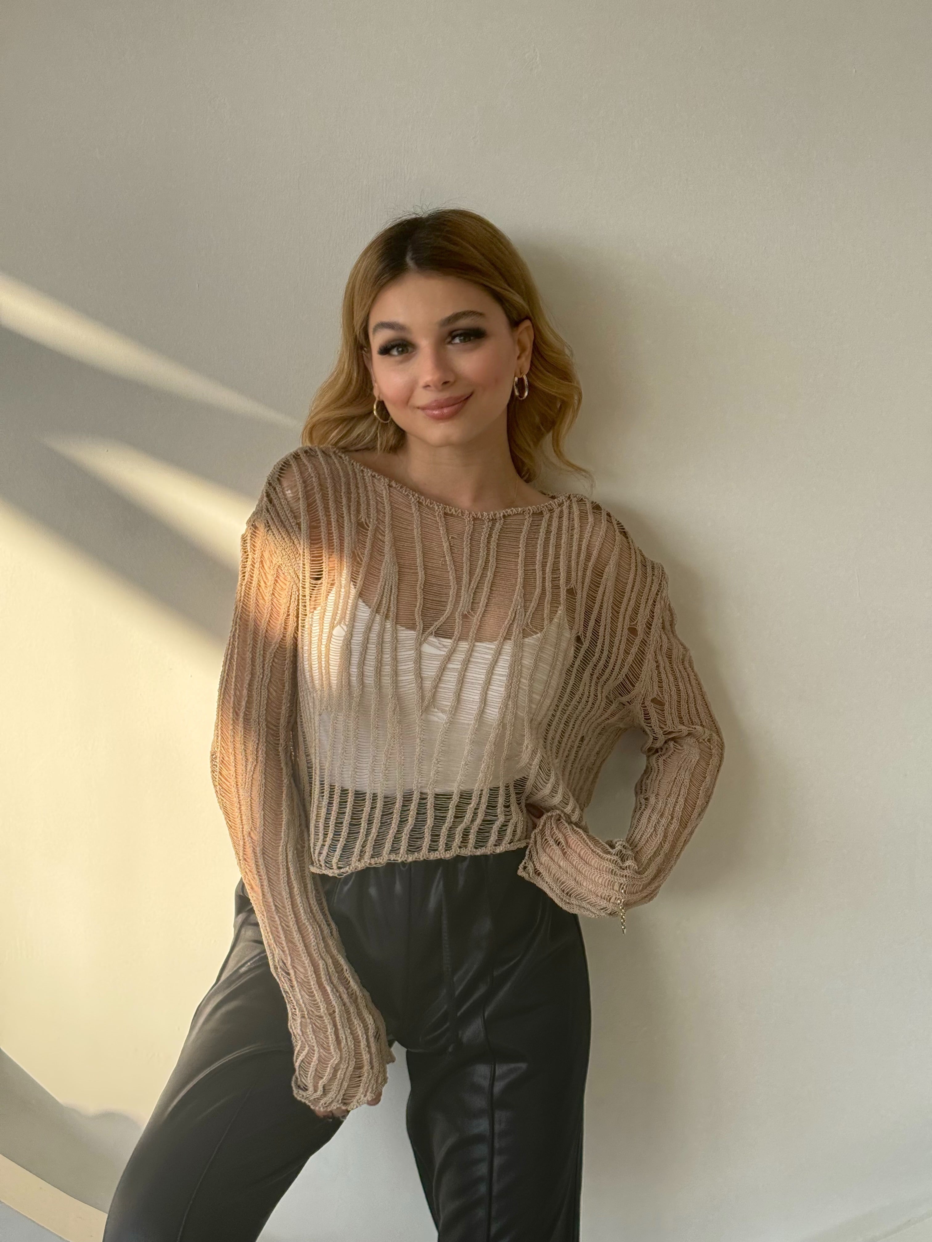 Ajurlu Ekru Triko Bluz