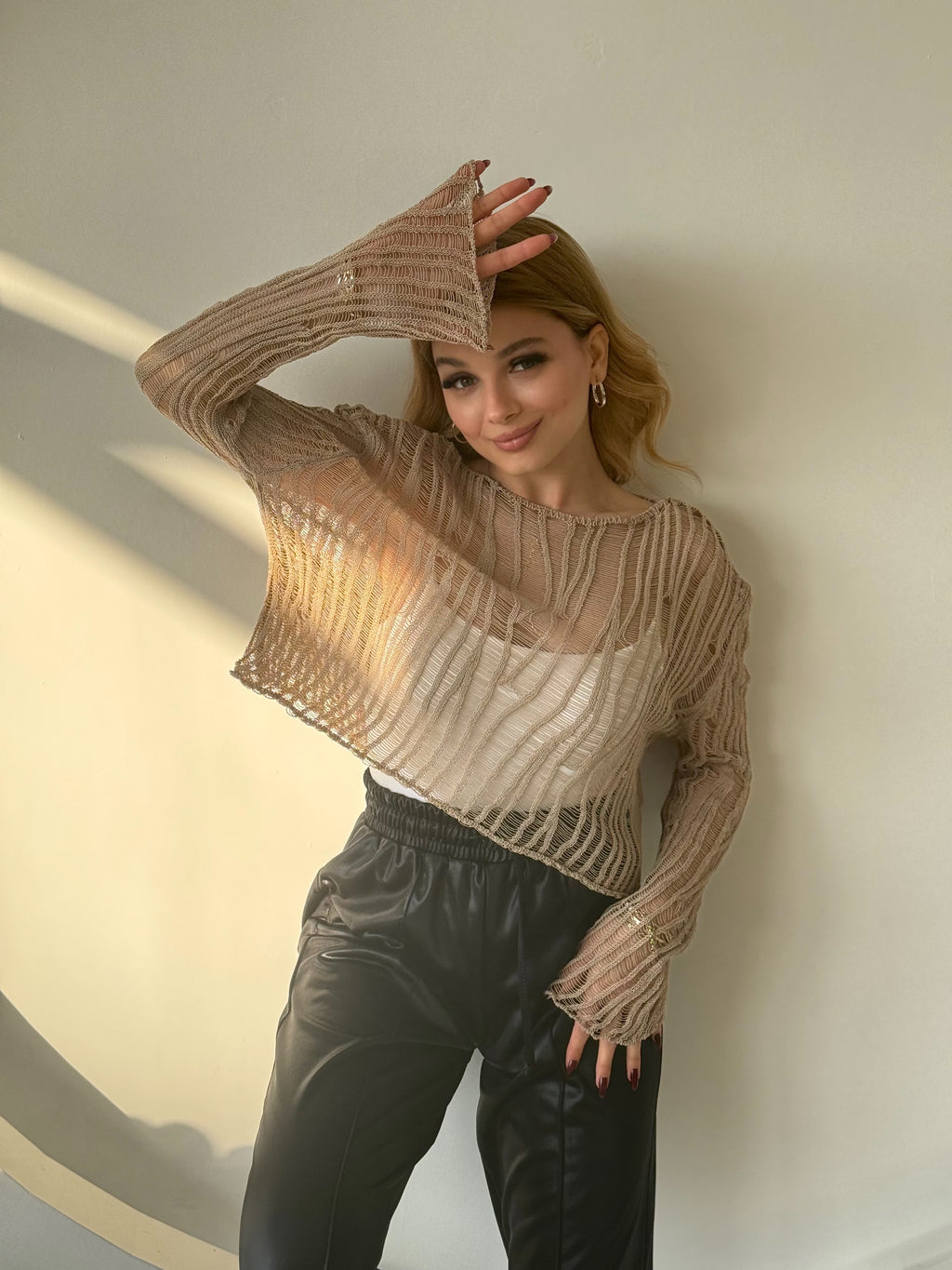 Ajurlu Ekru Triko Bluz